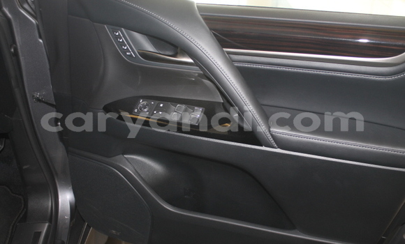 Tenga Tsaru Lexus LX Zvimwe Mota in Chililabombwe in Copperbelt Tenga Tsaru Lexus LX Zvimwe Mota in Chililabombwe in Copperbelt