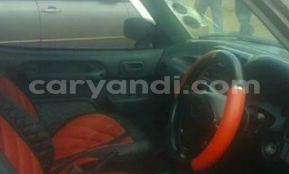 Nunua Ilio tumika Toyota RAV4 Nyeusi Gari ndani ya Chipata nchini Zambia Nunua Ilio tumika Toyota RAV4 Nyeusi Gari ndani ya Chipata nchini Zambia