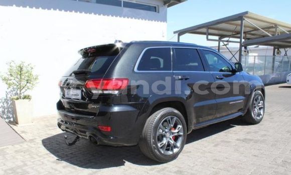 Acheter Occasion Voiture Jeep Grand Cherokee SRT8 Noir à Livingstone, Zambie Acheter Occasion Voiture Jeep Grand Cherokee SRT8 Noir à Livingstone, Zambie