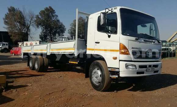 Buy Used Hino Ranger White Truck in Chingola in Zambia Buy Used Hino Ranger White Truck in Chingola in Zambia