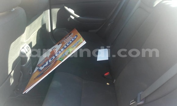 Acheter Occasion Voiture Toyota Avensis Beige à Lusaka, Zambie Acheter Occasion Voiture Toyota Avensis Beige à Lusaka, Zambie