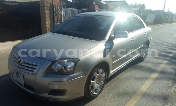 Acheter Occasion Voiture Toyota Avensis Beige à Lusaka, Zambie Acheter Occasion Voiture Toyota Avensis Beige à Lusaka, Zambie