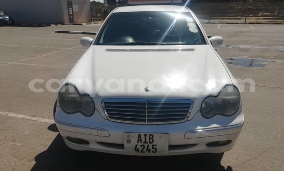 Tenga Tsaru Mercedes‒Benz C–Class Chena Mota in Lusaka in Zambia Tenga Tsaru Mercedes‒Benz C–Class Chena Mota in Lusaka in Zambia