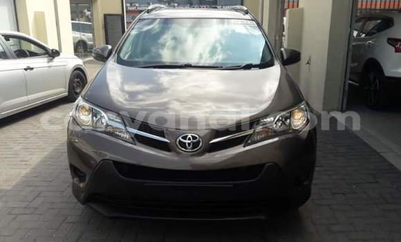 Acheter Occasion Voiture Toyota RAV4 Marron à Livingstone, Zambie Acheter Occasion Voiture Toyota RAV4 Marron à Livingstone, Zambie