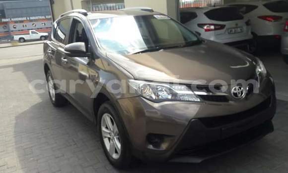 Acheter Occasion Voiture Toyota RAV4 Marron à Livingstone, Zambie Acheter Occasion Voiture Toyota RAV4 Marron à Livingstone, Zambie