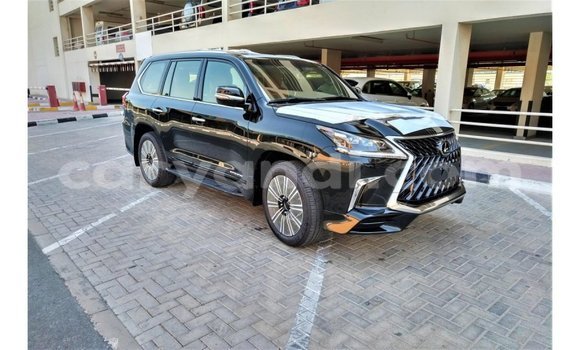 Nunua Imported Lexus LX Nyeusi Gari ndani ya Import - Dubai nchini Zambia Nunua Imported Lexus LX Nyeusi Gari ndani ya Import - Dubai nchini Zambia