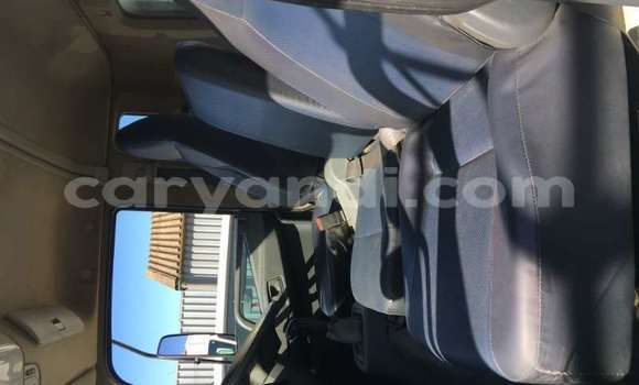 Nunua Ilio tumika Mitsubishi Fuso Nyeupe Lori ndani ya Chingola nchini Zambia Nunua Ilio tumika Mitsubishi Fuso Nyeupe Lori ndani ya Chingola nchini Zambia