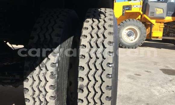 Nunua Ilio tumika Mitsubishi Fuso Nyeupe Lori ndani ya Chingola nchini Zambia Nunua Ilio tumika Mitsubishi Fuso Nyeupe Lori ndani ya Chingola nchini Zambia