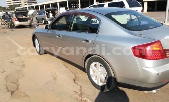 Acheter Occasion Voiture Nissan Skyline Gris à Lusaka, Zambie Acheter Occasion Voiture Nissan Skyline Gris à Lusaka, Zambie