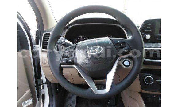Buy Import Hyundai Tucson White Car in Import - Dubai in Zambia Buy Import Hyundai Tucson White Car in Import - Dubai in Zambia