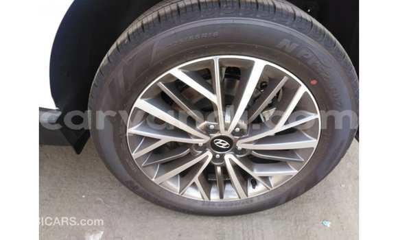 Buy Import Hyundai Tucson White Car in Import - Dubai in Zambia Buy Import Hyundai Tucson White Car in Import - Dubai in Zambia