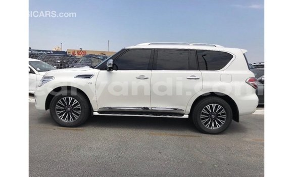 Buy Import Nissan Patrol White Car in Import - Dubai in Zambia Buy Import Nissan Patrol White Car in Import - Dubai in Zambia