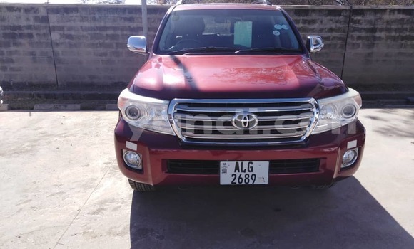 Acheter Occasion Voiture Toyota Land Cruiser Rouge à Lusaka, Zambie Acheter Occasion Voiture Toyota Land Cruiser Rouge à Lusaka, Zambie