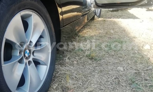 Tenga Tsaru BMW 3–Series Nhema Mota in Lusaka in Zambia Tenga Tsaru BMW 3–Series Nhema Mota in Lusaka in Zambia