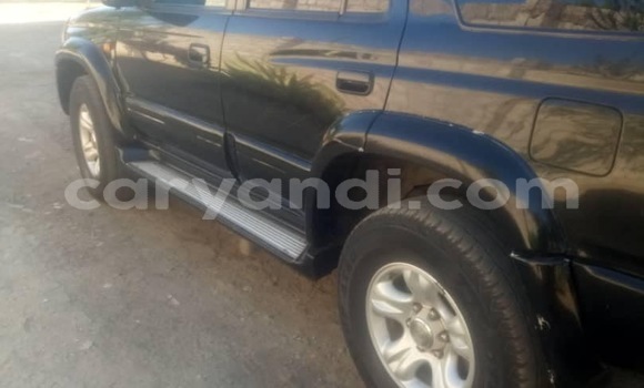 Acheter Occasion Voiture Toyota Hilux Surf Noir à Lusaka, Zambie Acheter Occasion Voiture Toyota Hilux Surf Noir à Lusaka, Zambie