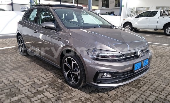 Tenga Tsaru Volkswagen Polo Zvimwe Mota in Livingstone in Zambia Tenga Tsaru Volkswagen Polo Zvimwe Mota in Livingstone in Zambia