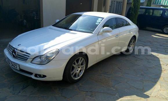 Buy Used Mercedes‒Benz CLS–Class White Car in Chipata in Zambia Buy Used Mercedes‒Benz CLS–Class White Car in Chipata in Zambia