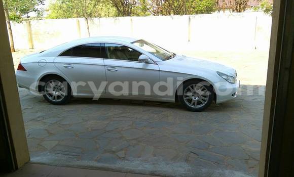 Buy Used Mercedes‒Benz CLS–Class White Car in Chipata in Zambia Buy Used Mercedes‒Benz CLS–Class White Car in Chipata in Zambia