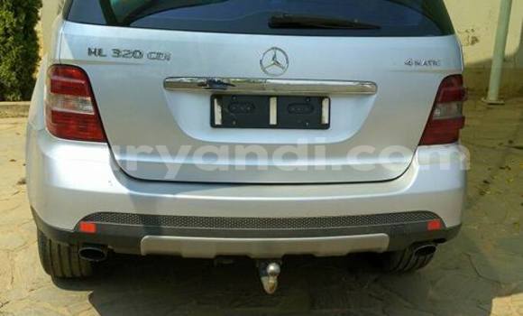 Buy Used Mercedes‒Benz ML–Class Silver Car in Chipata in Zambia Buy Used Mercedes‒Benz ML–Class Silver Car in Chipata in Zambia