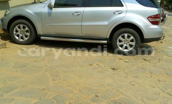 Buy Used Mercedes‒Benz ML–Class Silver Car in Chipata in Zambia Buy Used Mercedes‒Benz ML–Class Silver Car in Chipata in Zambia