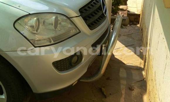 Buy Used Mercedes‒Benz ML–Class Silver Car in Chipata in Zambia Buy Used Mercedes‒Benz ML–Class Silver Car in Chipata in Zambia