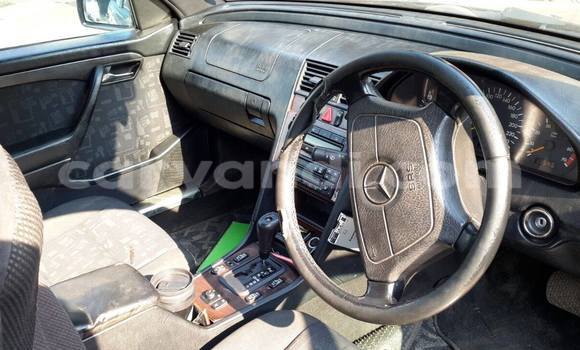 Acheter Occasion Voiture Mercedes‒Benz C–Class Noir à Chipata, Zambie Acheter Occasion Voiture Mercedes‒Benz C–Class Noir à Chipata, Zambie