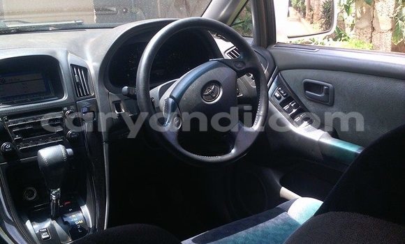 Acheter Occasion Voiture Toyota Harrier Blanc à Chipata, Zambie Acheter Occasion Voiture Toyota Harrier Blanc à Chipata, Zambie