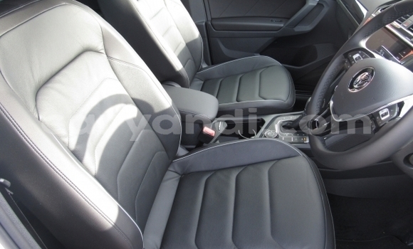 Tenga Tsaru Volkswagen Tiguan Zvimwe Mota in Livingstone in Zambia Tenga Tsaru Volkswagen Tiguan Zvimwe Mota in Livingstone in Zambia