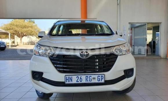 Acheter Occasion Voiture Toyota Avanza Blanc à Lusaka, Zambie Acheter Occasion Voiture Toyota Avanza Blanc à Lusaka, Zambie