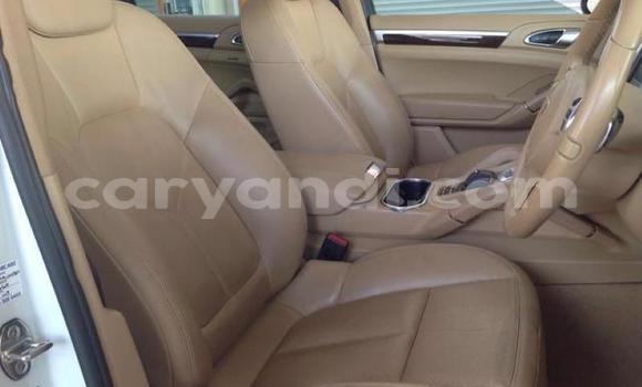 Tenga Tsaru Porsche Cayenne Chena Mota in Lusaka in Zambia Tenga Tsaru Porsche Cayenne Chena Mota in Lusaka in Zambia