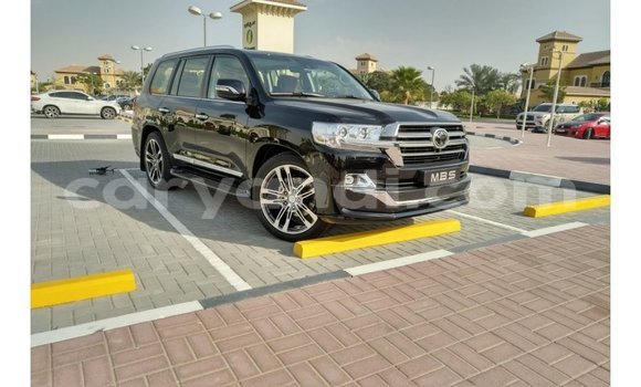 Acheter Import Voiture Toyota Land Cruiser Noir à Import - Dubai, Zambie Acheter Import Voiture Toyota Land Cruiser Noir à Import - Dubai, Zambie