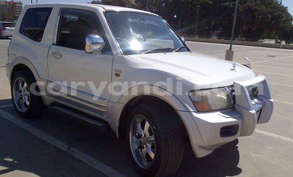 Buy Used Mitsubishi Pajero White Car in Chipata in Zambia
