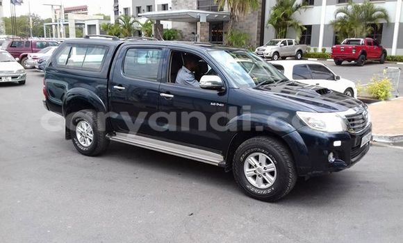 Acheter Occasion Voiture Toyota Hilux Noir à Chipata, Zambie Acheter Occasion Voiture Toyota Hilux Noir à Chipata, Zambie