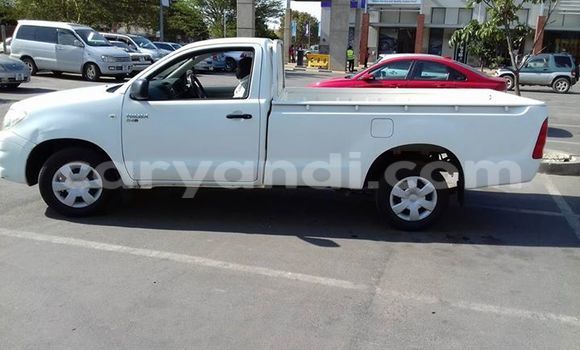 Acheter Occasion Voiture Toyota Hilux Blanc à Chipata, Zambie Acheter Occasion Voiture Toyota Hilux Blanc à Chipata, Zambie