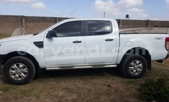 Acheter Occasion Voiture Ford Ranger Blanc à Lusaka, Zambie Acheter Occasion Voiture Ford Ranger Blanc à Lusaka, Zambie