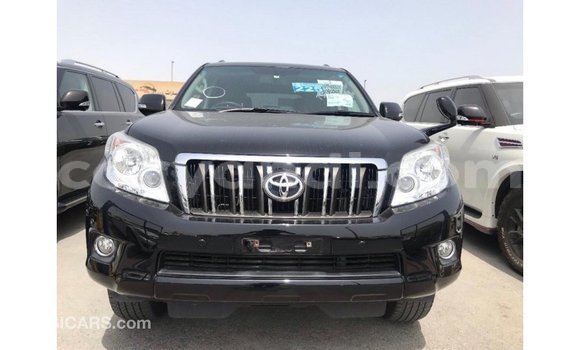 Nunua Imported Toyota Land Cruiser Nyeusi Gari ndani ya Import - Dubai nchini Zambia Nunua Imported Toyota Land Cruiser Nyeusi Gari ndani ya Import - Dubai nchini Zambia