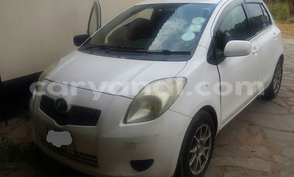 Tenga Tsaru Toyota Vitz Chena Mota in Chipata in Zambia Tenga Tsaru Toyota Vitz Chena Mota in Chipata in Zambia