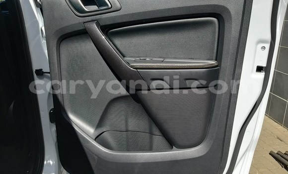 Acheter Occasion Voiture Ford Ranger Blanc à Livingstone, Zambie Acheter Occasion Voiture Ford Ranger Blanc à Livingstone, Zambie