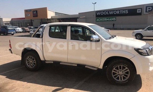 Buy Used Toyota Hilux White Car in Lusaka in Zambia Buy Used Toyota Hilux White Car in Lusaka in Zambia