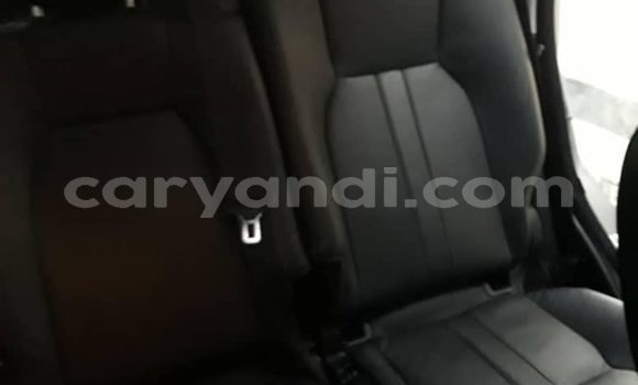 Buy Used Land Rover Discovery Silver Car in Lusaka in Zambia Buy Used Land Rover Discovery Silver Car in Lusaka in Zambia