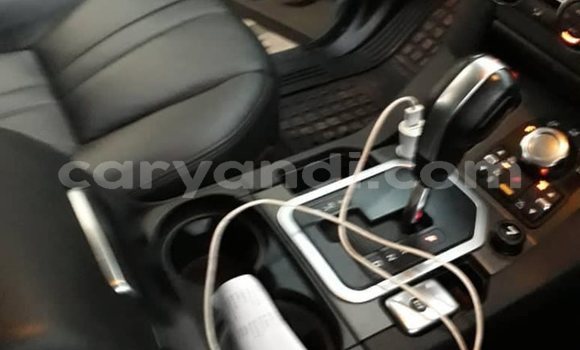 Buy Used Land Rover Discovery Silver Car in Lusaka in Zambia Buy Used Land Rover Discovery Silver Car in Lusaka in Zambia