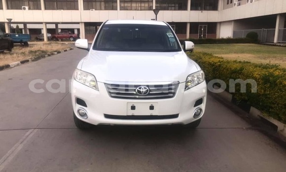 Buy Used Toyota Vanguard White Car in Lusaka in Zambia Buy Used Toyota Vanguard White Car in Lusaka in Zambia