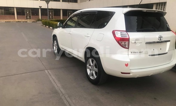 Buy Used Toyota Vanguard White Car in Lusaka in Zambia Buy Used Toyota Vanguard White Car in Lusaka in Zambia