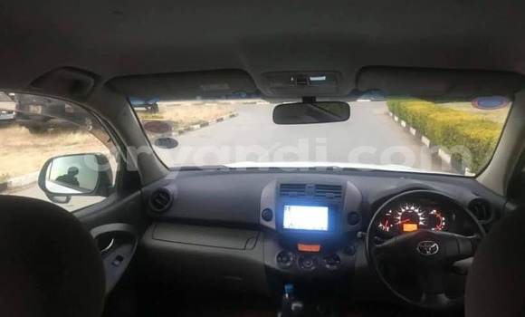 Buy Used Toyota Vanguard White Car in Lusaka in Zambia Buy Used Toyota Vanguard White Car in Lusaka in Zambia