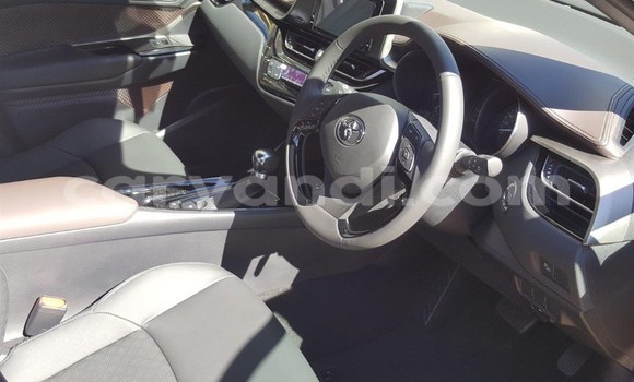 Acheter Occasion Voiture Toyota C-HR Autre à Chingola, Zambie Acheter Occasion Voiture Toyota C-HR Autre à Chingola, Zambie