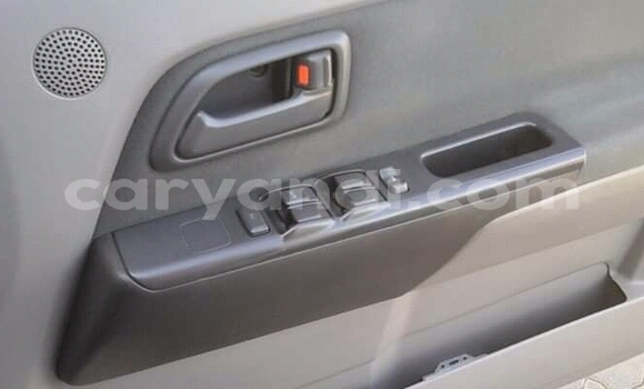 Acheter Occasion Voiture Isuzu KB Blanc à Lusaka, Zambie Acheter Occasion Voiture Isuzu KB Blanc à Lusaka, Zambie