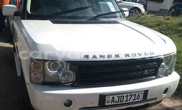 Acheter Occasion Voiture Land Rover Range Rover Vogue Blanc à Chingola, Zambie Acheter Occasion Voiture Land Rover Range Rover Vogue Blanc à Chingola, Zambie