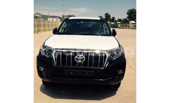 Nunua Imported Toyota Prado Nyeusi Gari ndani ya Import - Dubai nchini Zambia Nunua Imported Toyota Prado Nyeusi Gari ndani ya Import - Dubai nchini Zambia