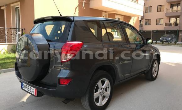 Acheter Occasion Voiture Toyota RAV4 Noir à Lusaka, Zambie Acheter Occasion Voiture Toyota RAV4 Noir à Lusaka, Zambie