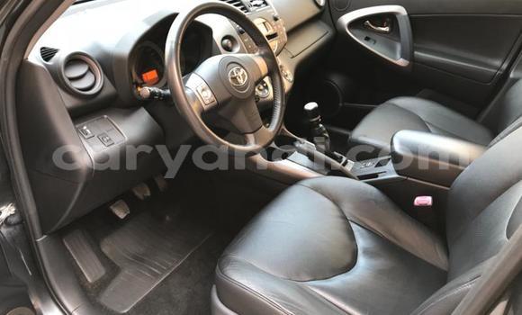Acheter Occasion Voiture Toyota RAV4 Noir à Lusaka, Zambie Acheter Occasion Voiture Toyota RAV4 Noir à Lusaka, Zambie